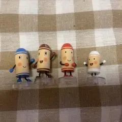 くれよんのくろくん　ならぶんです。　4個セット