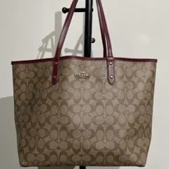 COACH シグネチャー リバーシブルトートバッグ PVC A4のサムネイル