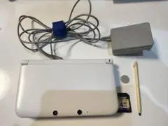 ニンテンドー3DS LL 本体 ホワイト SD モンハンソフト付き