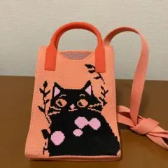 HUNDREDスマホショルダー