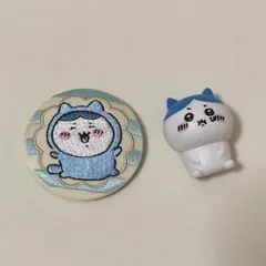 【匿名配送】 ちいかわ　刺繍缶バッジ　ハチワレ　パジャマ　ミニフィギュア