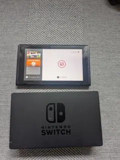 Nintendo Switch 本体とドッグ
