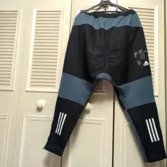 adidas ジョガーパンツ ブラック&ブルーグレー　2XO
