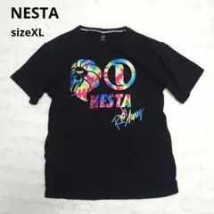 【良品】ネスタ　NESTA　Tシャツ　黒　カラフルなロゴ　ビッグロゴ　XLサイズのサムネイル