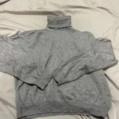 タートルネック グレー