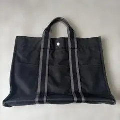 Item thumbnail for item b12ca6f5-d8b9-4d63-a494-91fc32231881