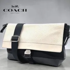美品コーチ メッセンジャーバッグF71968 パンチングレザー ショルダーバッグ
