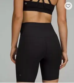 lululemon ハイライズブラックリブ素材ショーツ