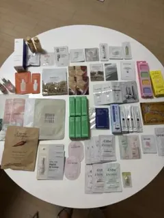 韓国コスメ　サンプル　(SAMU・d'Alba・innisfreeなど多数)