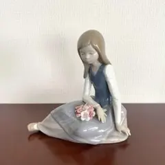 「リヤドロ（LLADRÓ）」の「リトルシスター（Little Sister）」 美品「リヤドロ（LLADRÓ）」の「リトルシスター（Little Sister