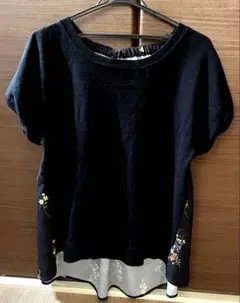 バック小花柄プリント 半袖サマーニットブラックトップス Lサイズ