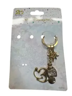 【新品未使用】ディズニーシー　20周年　キーチェーン　ミッキー