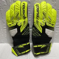 キーパーグローブ