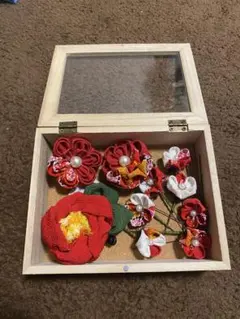 ちりめん細工 花飾りセット 木製ボックス付き