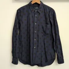 カジュアルシャツ