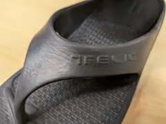 リ*ル様 ■TELIC■リカバリーサンダルXL良品ブラックのサムネイル