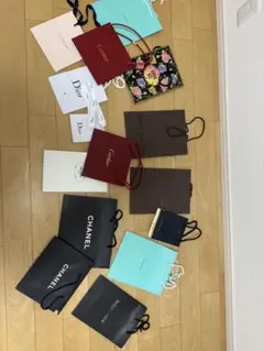 ブランド紙袋セット（Cartier, Dior, Chanelなど）