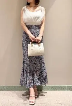 SNIDEL カッティングレースマーメイドスカート