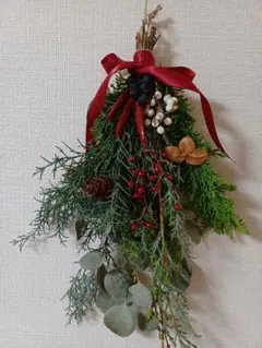 クリスマススワッグ