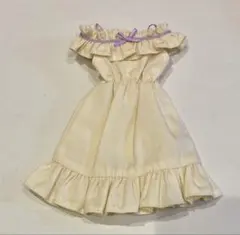 美品 1/6ドール用 オフショルワンピース　リカちゃんキャッスル