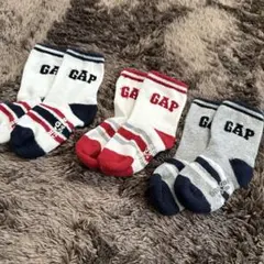 GAP ベビー靴下 3足セット