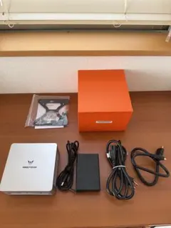 MINISFORUM UM680 Slim ミニPCのサムネイル
