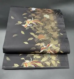 名古屋帯 洒落帯 高級 ♢ 正絹 アンティーク 黒地 花柄 草花 R431