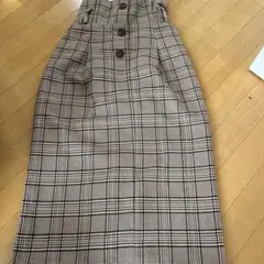 チェック柄タイトスカート　秋、冬服