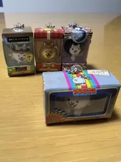 新品 にゃんこ大戦争チョコBOXキーホルダー4個セット