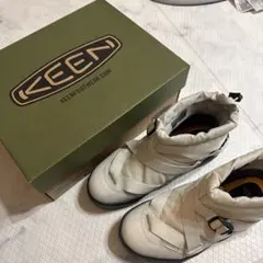 KEEN アンクルブーツ ホワイト ウォータープルーフ スノーブーツ　箱ありのサムネイル
