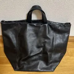 Aeta レザートートバッグ ブラックのサムネイル