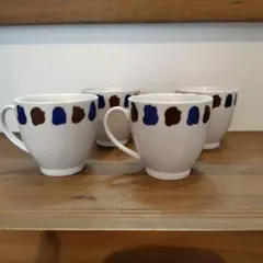 白い陶器カップ 4個セット