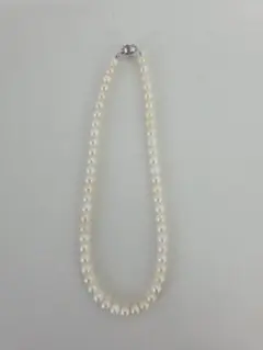 ホワイトパールネックレス
