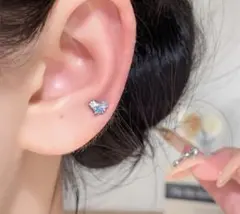 ボディピアス 18G 軟骨ピアス シルバー ストーン ネジ式