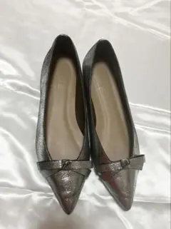 odette e odile 24.0メタリックシルバー フラットシューズ