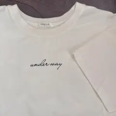Honeys 半袖Tシャツ ホワイト ワンポイントロゴのサムネイル