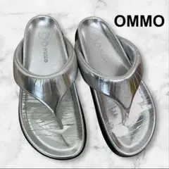 OMMO　PADDING TONG SANDAL　SILVER　37