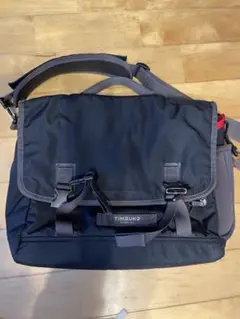 Item thumbnail for item 848b0b9b-7117-44b3-8bfd-323df187b41f