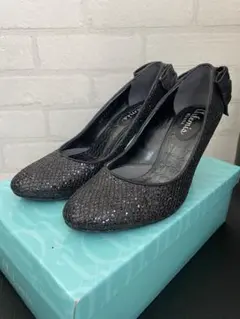 美品✨グリッターパンプスのサムネイル
