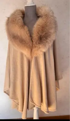 ファー付 ポンチョ・ケープコート