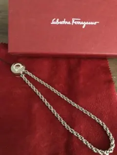 サルヴァトーレフェラガモストラップキーホルダー
