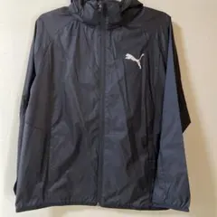 PUMAナイロンジャンパー140センチ未使用