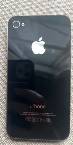 ダ*ダ様 【超レア】Apple iPhone 4 32GB ブラック 本体