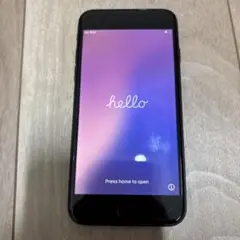 iPhone se 第二世代　64GB バッテリー68%