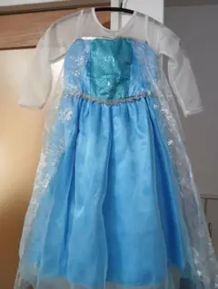 エルサ風ドレスとアクセサリーセット