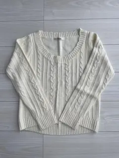 【最終価格】ニット　オフホワイト