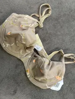 Aubade 花柄刺繍 ブラジャー D85 ポレンベージュ