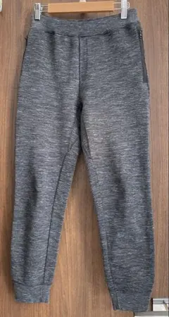 ユニクロ　ドライスウェットパンツ　キッズ160