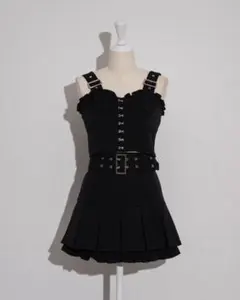 pium フロントホックビスチェ×プリーツスカートセット チャコール