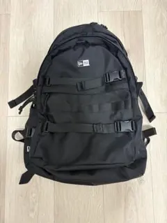 極美品】NEW ERA ニューエラ ブラック キャリアパック35ℓ A4/PC - メルカリ